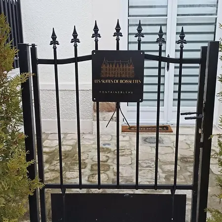 Fontainebleau Apartment